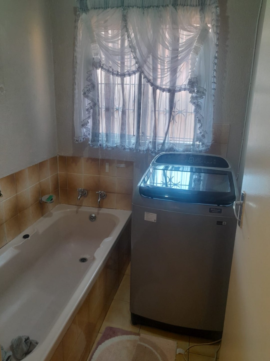 3 Bedroom Property for Sale in Morula View North West